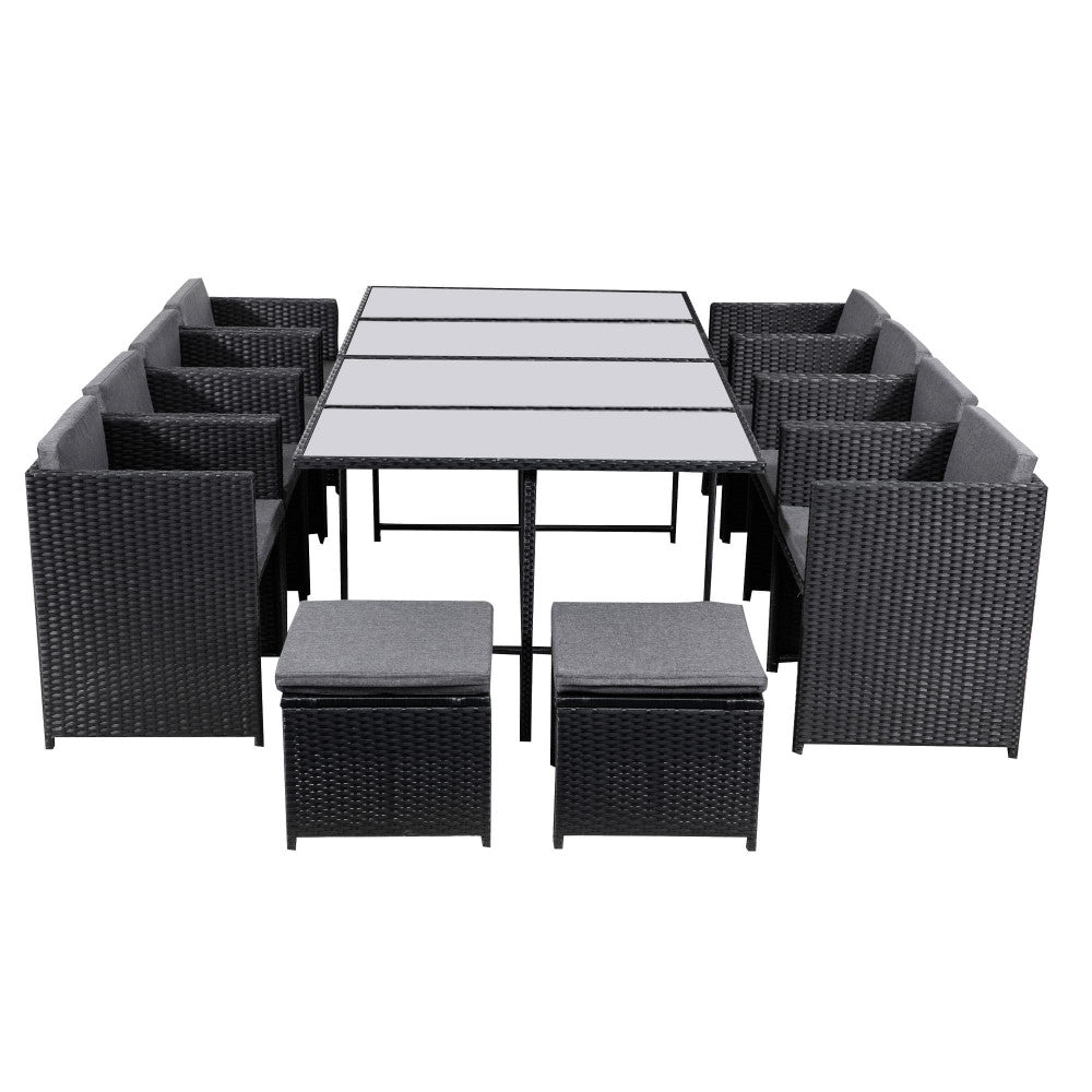 Outdoor furniture set with a table and chairs